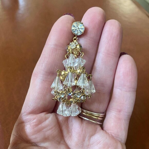 Vintage HATTIE CARNEGIE Austrian Crystal Chandelier Clip Earrings 1950s - Picture 8 of 8